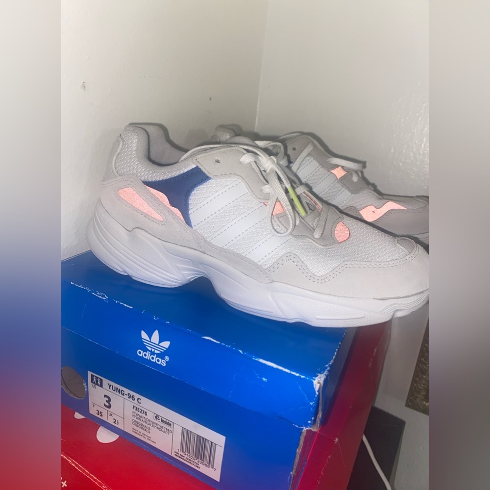 Little girls size 3 adidas